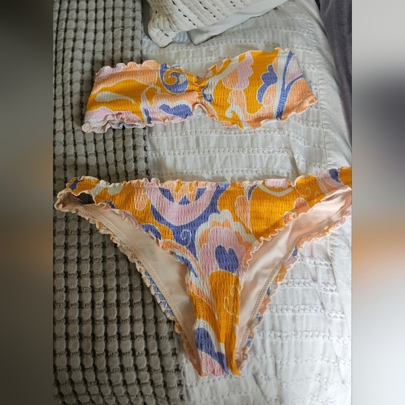 H&M That 70's Show Retro Smocked Bikini In Orange,purple,white,pink. Size S/M - Picture 3 of 10